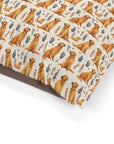 Golden Glamour Paws - Luxe Licks for Regal Retrievers Pet Bed