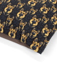Majestic Hound Couture: German Shepherd LuxeBlend Pet Bed
