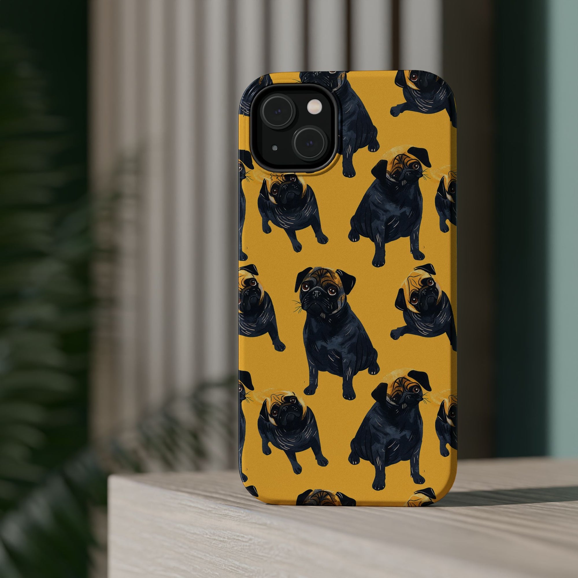 Puglet Posh Paradise Magnetic Tough Cases