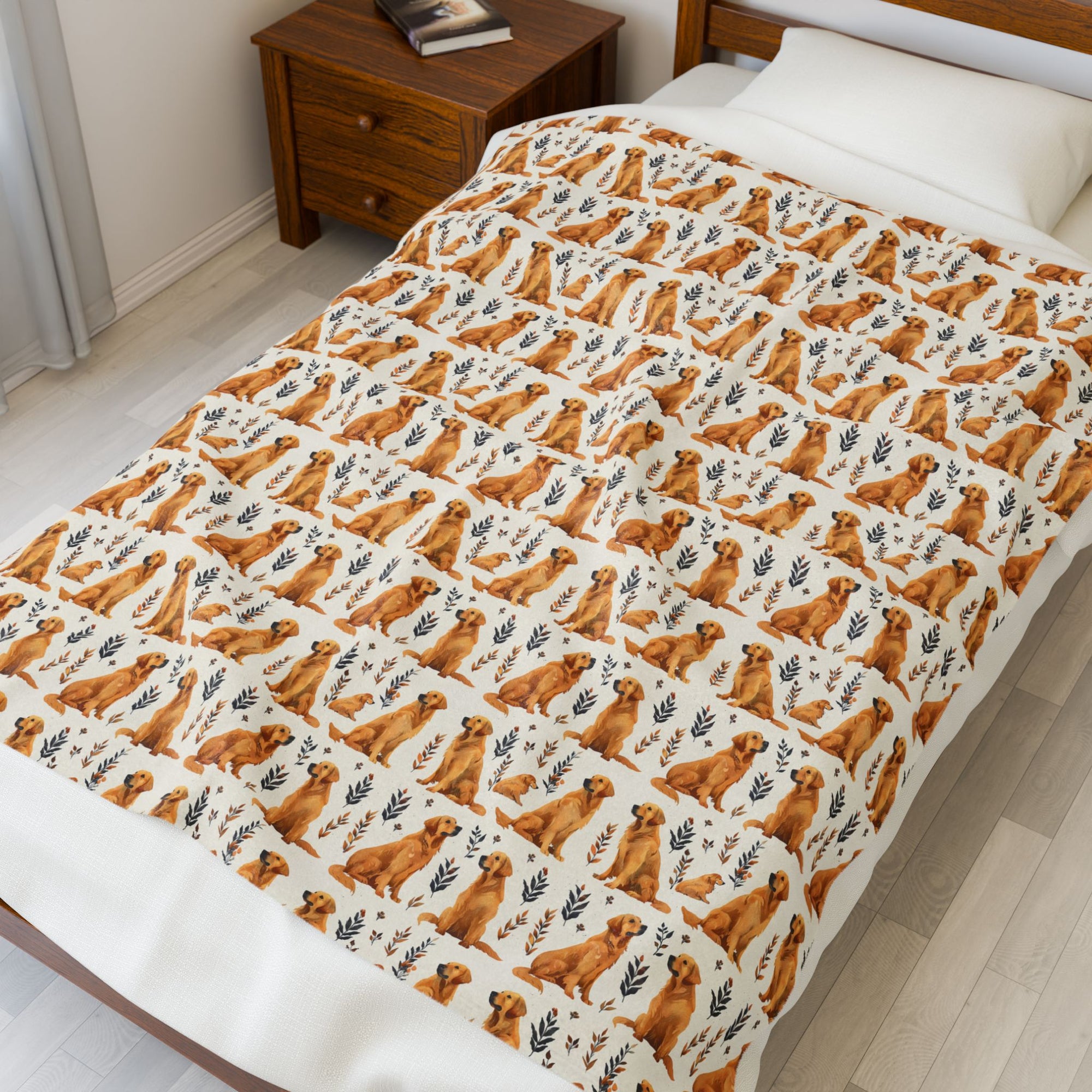 Golden Glamour Paws - Luxe Licks for Regal Retrievers Velveteen Plush Blanket