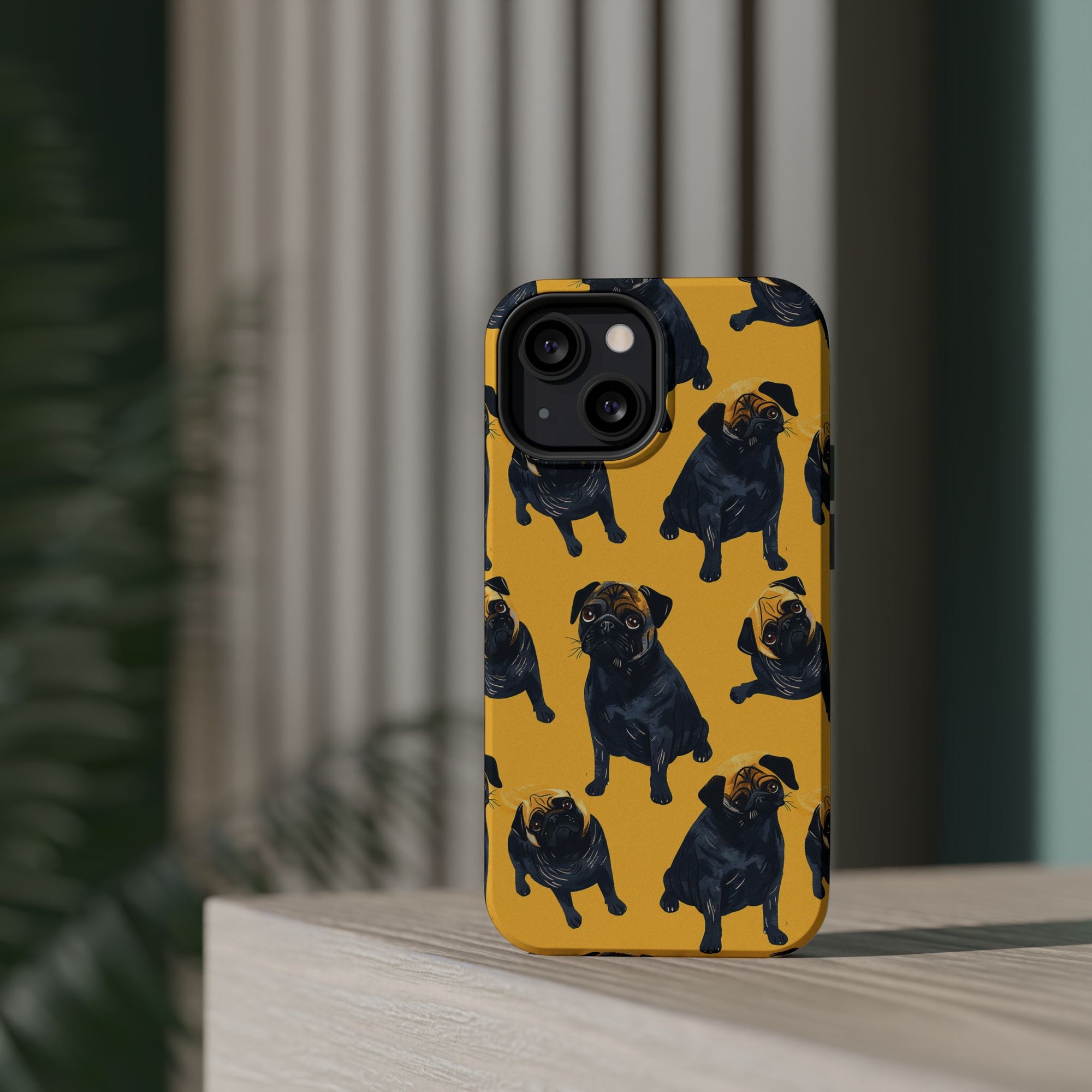 Puglet Posh Paradise Magnetic Tough Cases