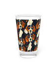 Beagle Glimmer Gaze Glamour Pint Glass