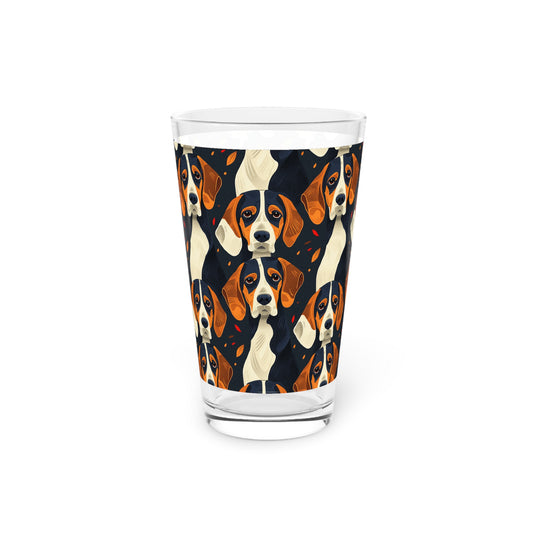 Beagle Glimmer Gaze Glamour Pint Glass